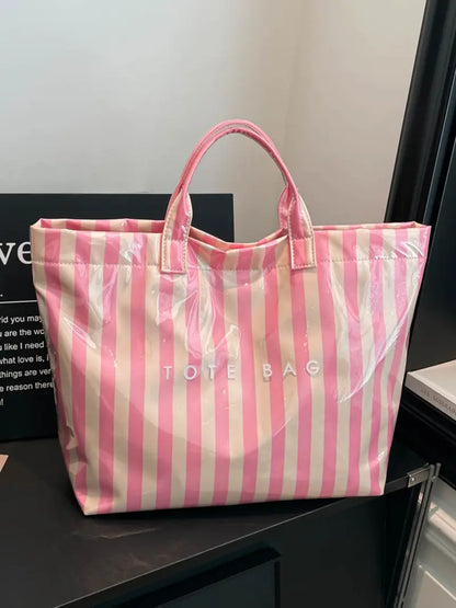 THE TOTE THAT FITS EVERYTHING