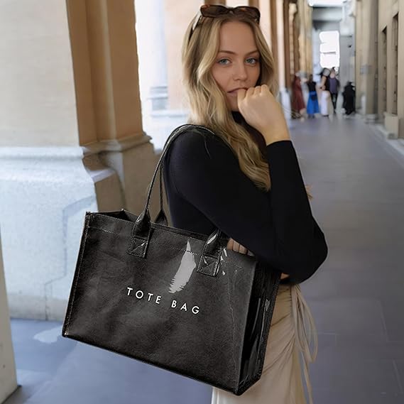 THE TOTE THAT FITS EVERYTHING