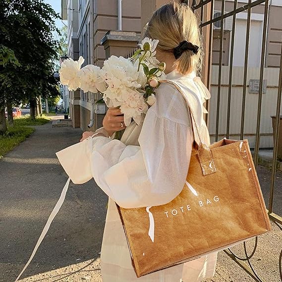 THE TOTE THAT FITS EVERYTHING